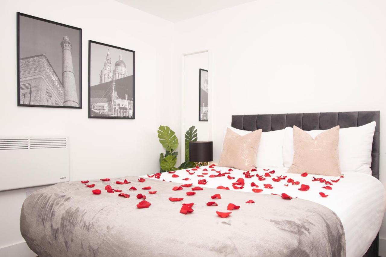 Central Aparthotel By Ustay ลิเวอร์พูล ภายนอก รูปภาพ